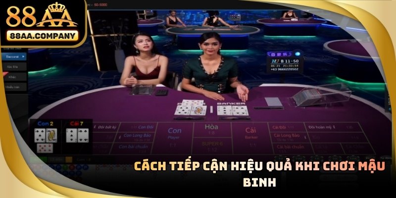 Người chơi phân tích bài MẬU BINH trước khi xác nhận